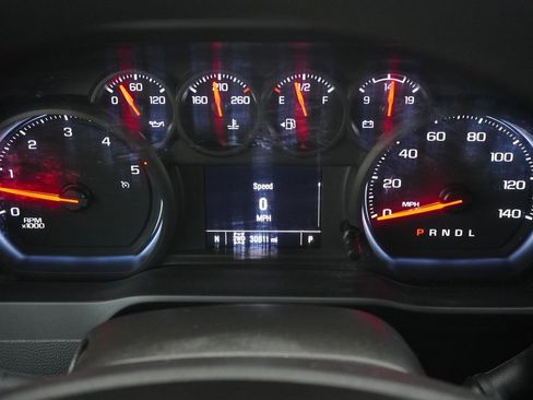 Used 2024 Chevrolet Silverado 2500 W/T image 13