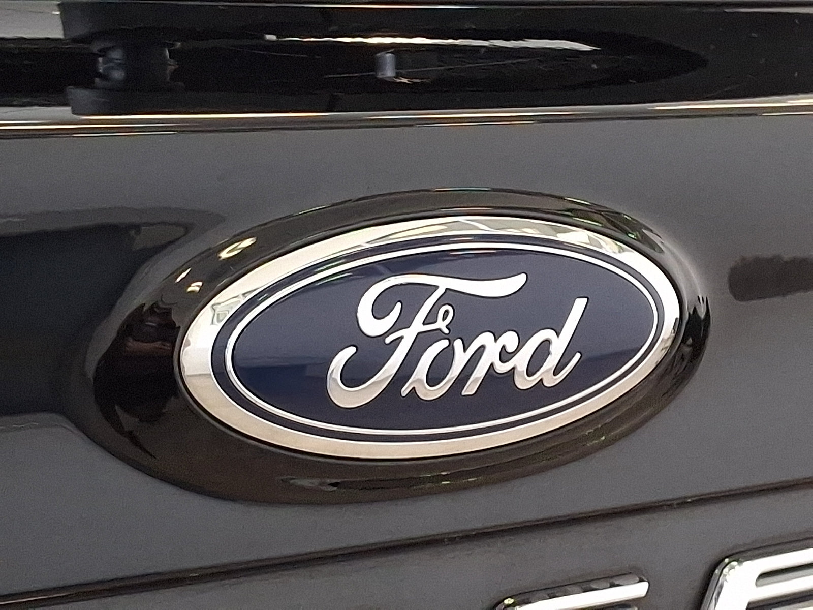Certified 2023 Ford Edge ST-Line AWD/4WD image 30