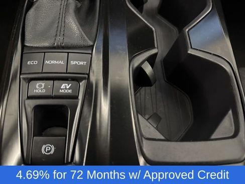 Used 2025 Toyota Camry LE image 24