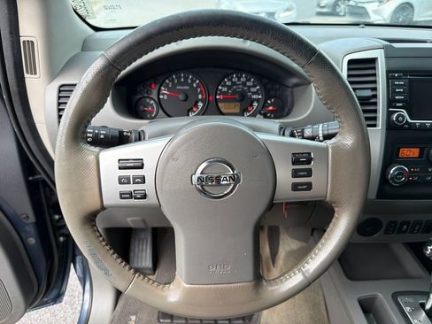 Used 2017 Nissan Frontier SV w/ SV Value Truck Package image 25