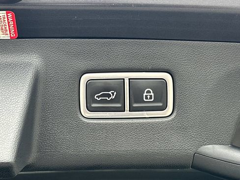 Certified 2023 Kia Sorento SX Prestige AWD/4WD image 19