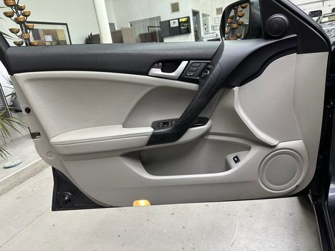 Used 2014 Acura TSX Sedan image 9