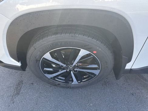New 2025 Toyota Corolla Cross AWD Hybrid w/ Convenience Package image 9