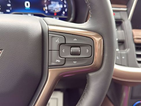 Used 2023 Chevrolet Tahoe High Country w/ LPO, Illumination Package image 37