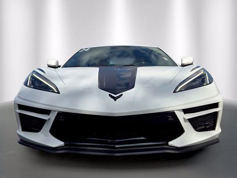 Used 2024 Chevrolet Corvette Stingray Premium Cpe w/ Z51 Performance Package RWD image 2