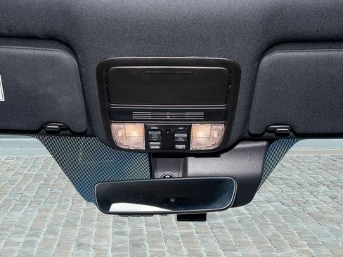 Certified 2025 Honda Passport EX-L image 25