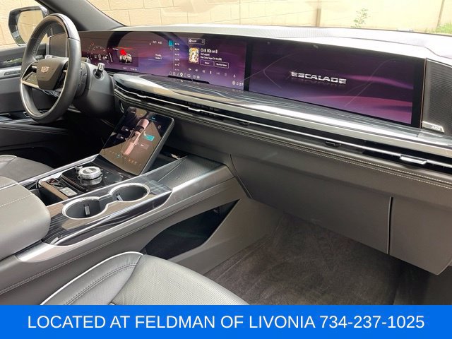 Certified 2026 Cadillac Escalade Sport w/ LPO, ONYX Package AWD/4WD image 33