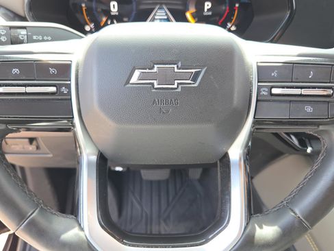 Certified 2024 Chevrolet Colorado ZR2 w/ Safety Package AWD/4WD image 24