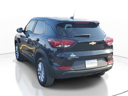 Certified 2025 Chevrolet TrailBlazer LS w/ LS Convenience Package image 3