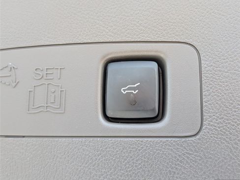 Used 2022 Lincoln Corsair AWD w/ Premium Package image 14