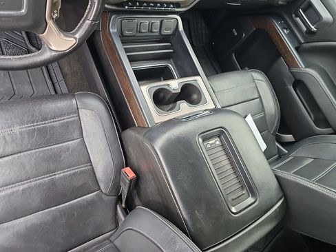 Used 2018 GMC Sierra 1500 Denali AWD/4WD image 23