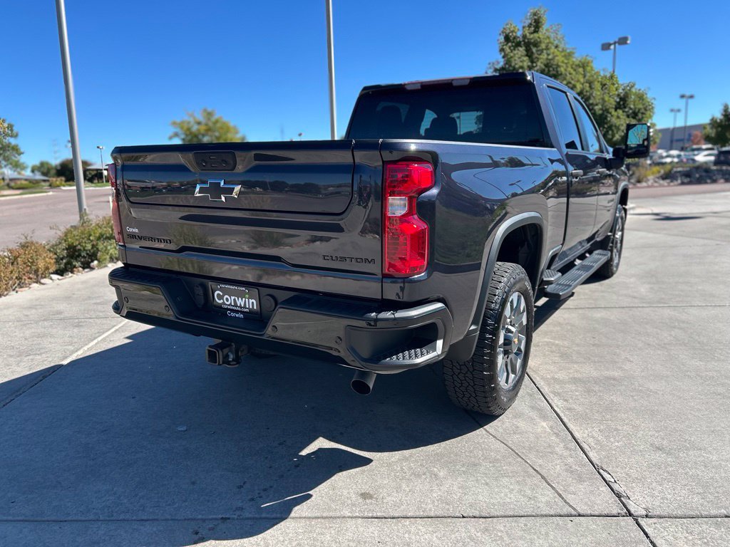 Used 2024 Chevrolet Silverado 2500 Custom w/ Custom Value Package AWD/4WD image 9