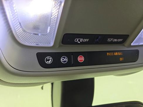 Used 2019 Chevrolet Equinox LT image 26