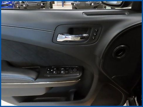 Used 2021 Dodge Charger SRT Hellcat image 12