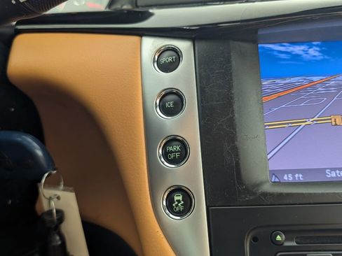 Used 2014 Maserati GranTurismo Sport image 21