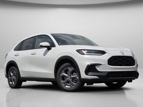 New 2027 Honda HR-V LX image 2