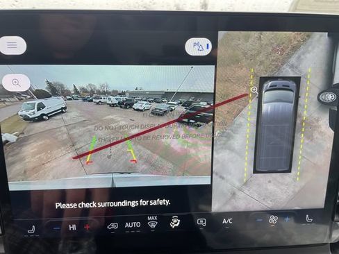 New 2026 Ford Transit 250 148 Medium Roof RWD image 32