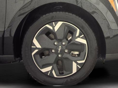 Used 2023 Kia Niro Wave w/ Wave Preserve Package image 10