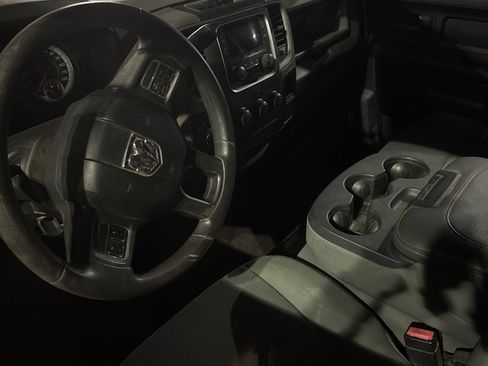 Used 2014 RAM 2500 Tradesman image 6