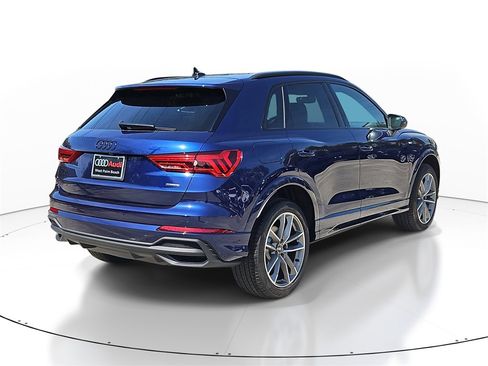 New 2025 Audi Q3 2.0T Premium image 4