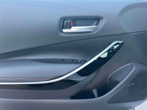 Certified 2025 Toyota Corolla XSE image 21