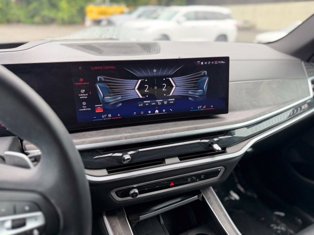Used 2024 BMW X5 xDrive40i AWD/4WD image 27