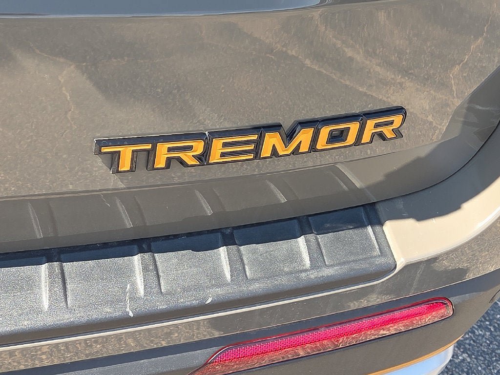 Used 2026 Ford Explorer Tremor w/ Tremor Ultimate Package AWD/4WD image 15