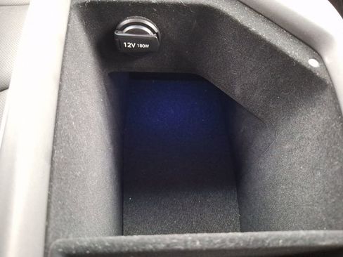 Used 2022 Genesis GV70 2.5T image 24