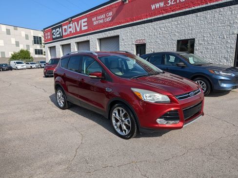 Used 2014 Ford Escape Titanium image 4