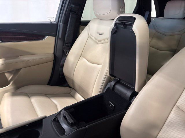 Used 2019 Cadillac XT5 Luxury AWD/4WD image 28