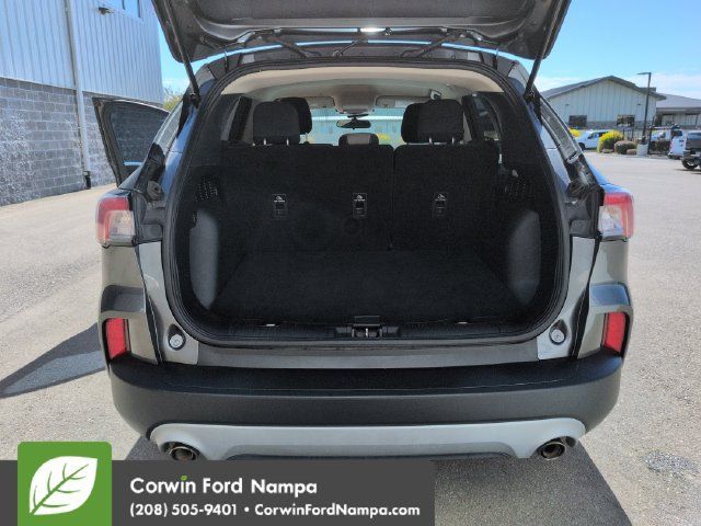 Used 2020 Ford Escape SE FWD image 28