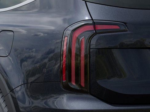 New 2025 Kia Telluride EX w/ EX Captain's Chair Package image 11