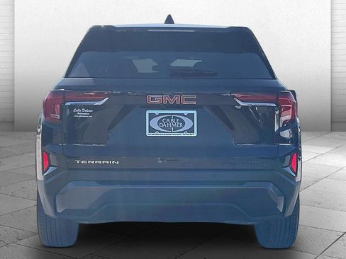 Used 2025 GMC Terrain Elevation FWD image 3