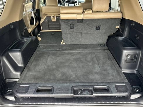 Used 2016 Toyota 4Runner Limited AWD/4WD image 16