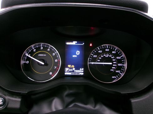 Used 2021 Subaru Crosstrek 2.5i Sport w/ Moonroof Package AWD/4WD image 8