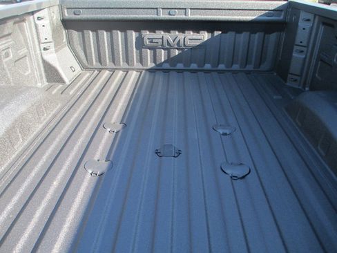 New 2026 GMC Sierra 2500 AT4 w/ AT4 Premium Plus Package image 6