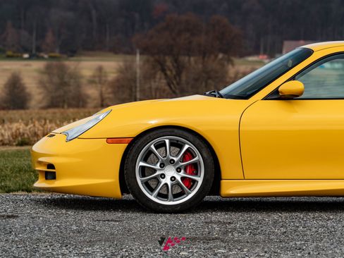 Used 2004 Porsche 911 GT3 image 11