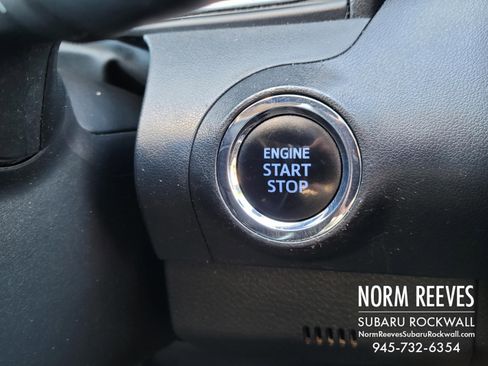 Used 2019 Toyota Avalon XSE image 30