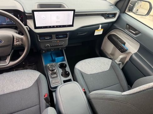 New 2026 Ford Maverick XLT FWD image 10