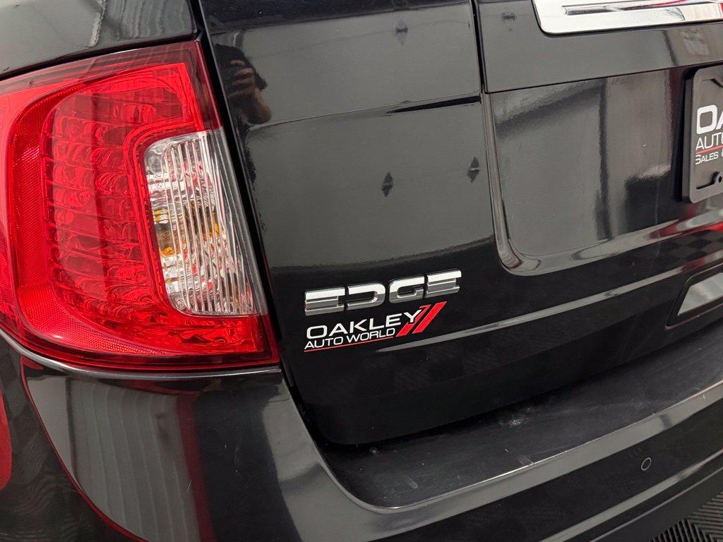 Used 2011 Ford Edge Limited w/ 302A Rapid Spec Order Code AWD/4WD image 17