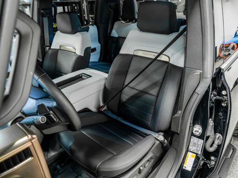 Used 2024 GMC Hummer EV 3X w/ Extreme Off-Road Package image 22