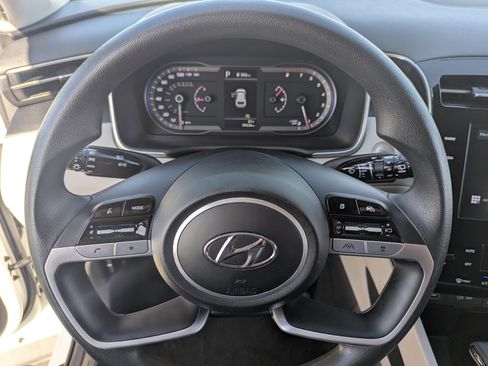 Used 2024 Hyundai Tucson SEL image 16