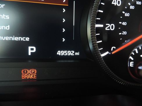 Used 2021 Kia Telluride SX image 29