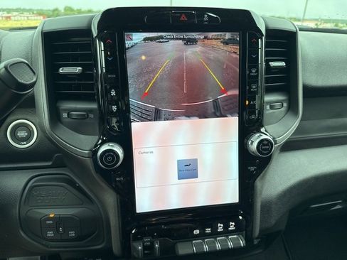 New 2025 RAM 2500 Tradesman image 39