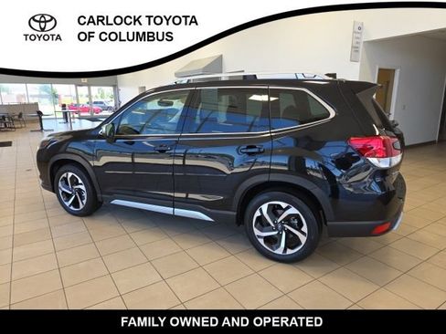 Used 2022 Subaru Forester Touring AWD/4WD image 10