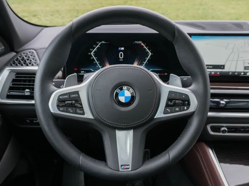 Used 2026 BMW X6 xDrive40i AWD/4WD image 19
