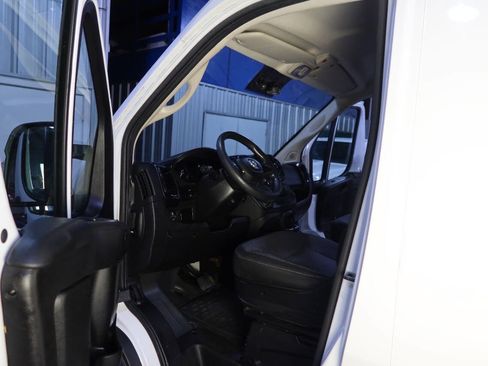 Used 2023 RAM ProMaster 2500 image 18