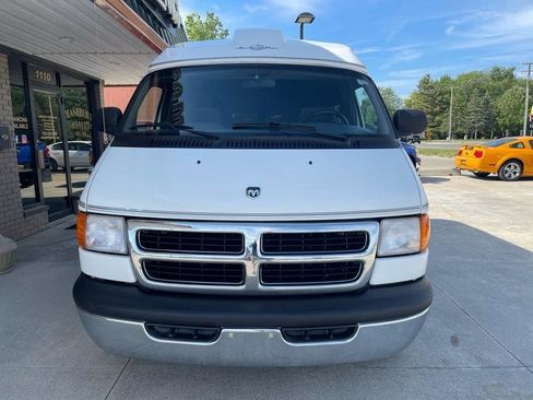 Used 2000 Dodge B1500 RWD image 5