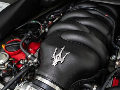 Used 2018 Maserati GranTurismo MC RWD image 74