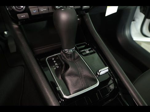 New 2026 Jeep Compass Limited image 13